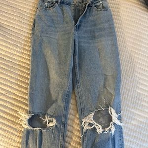 Abercrombie Ripped Knee straight jeans, light wash 29L